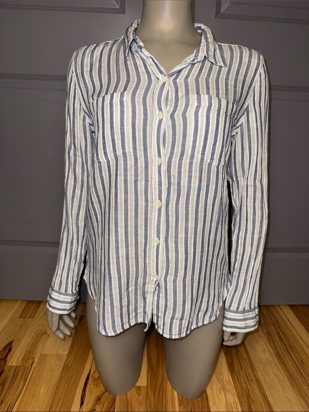 Lucky Brand Striped Button-Up Women’s Shirt in Blue and White - Picture 3 of 8